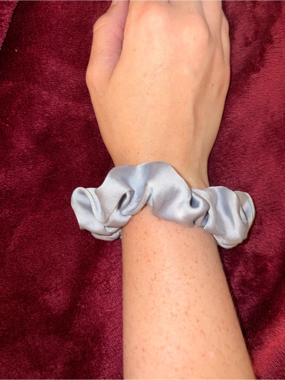 4 Scrunchie Set - Picture 8 of 9